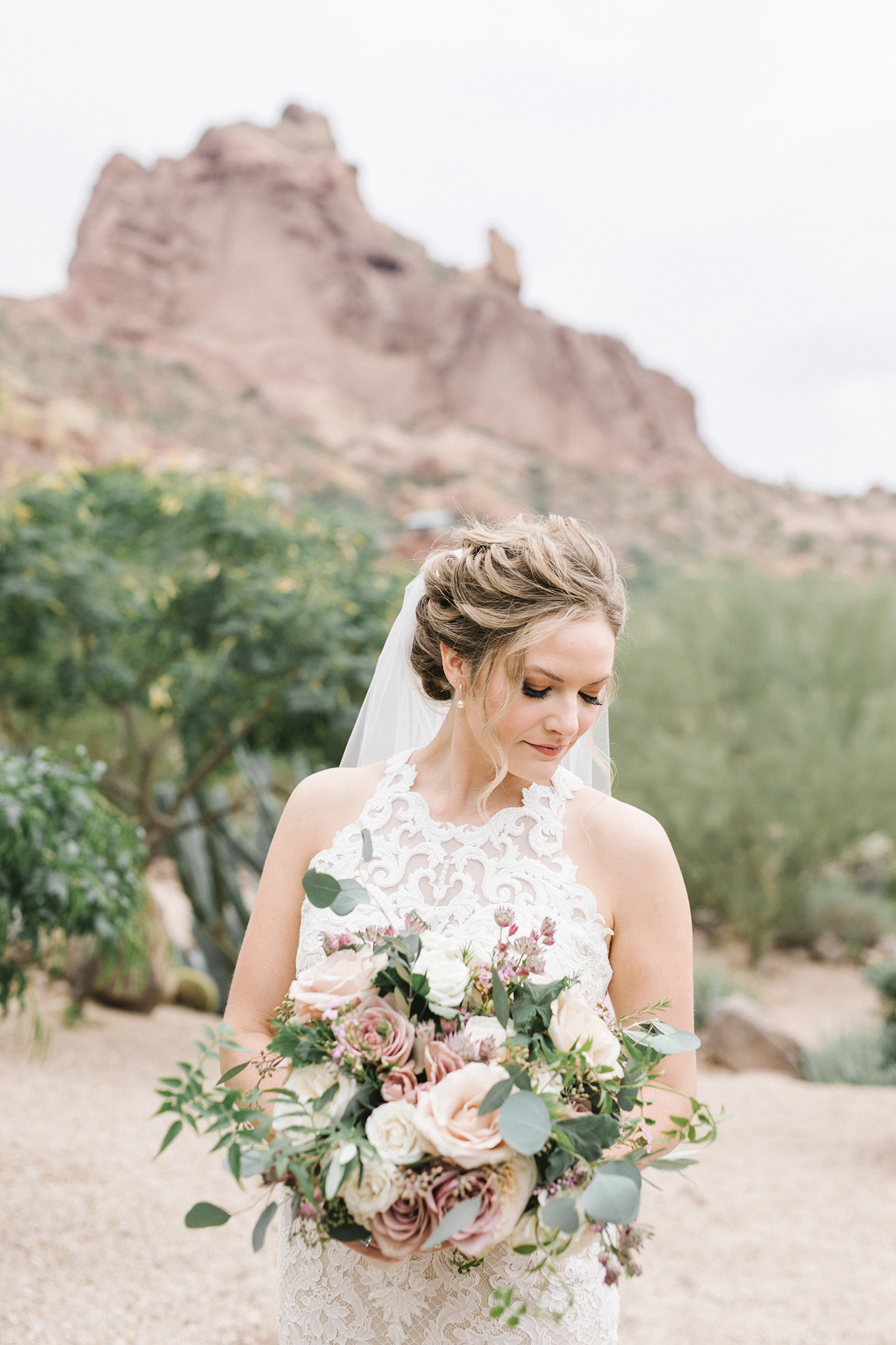 Hannah and Steven's Wedding at Sanctuary Resort in Scottsdale, Arizona. Get a look inside on the blog! #ArizonaWedding #ArizonaWeddingPhotographer #DesertWedding #SanctuaryResort #ScottsdaleArizona #WeddingIdeas #WeddingDecor